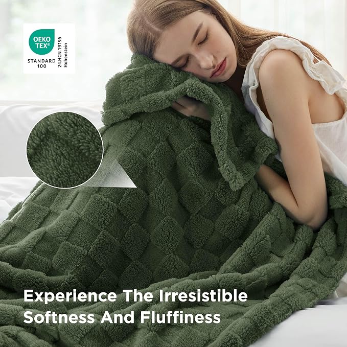 Bedsure GentleSoft Bronze Green Throw Blanket - Image 4