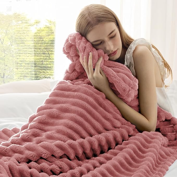 Bedsure Soft Throw Blanket for Couch Decor Gifts Dusty Pink 50"x60" | Birthday - Image 4
