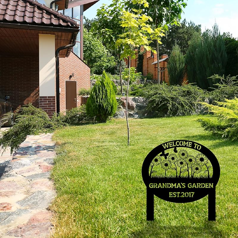 Personalized Metal Garden Sign with Stake, Custom Flowers Garden Decor for Outdoor, Custom Family Name Sign, Patio Decorations, Lawn Art, Farmhouse Decorative, Housewarming Gift