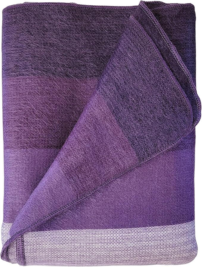 LATITUDE ZERO, Alpaca Wool Throw Blanket | Warm, Ultra-Soft, Breathable, Non-Itchy Blanket-Throw | Hypoallergenic and Beautiful Fabric (Purple)