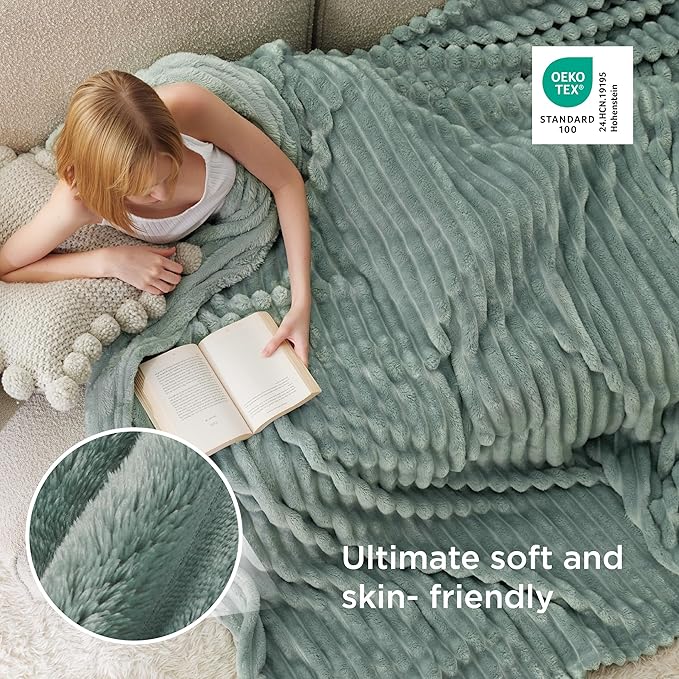Bedsure Soft Large Fleece Blanket - Image 4
