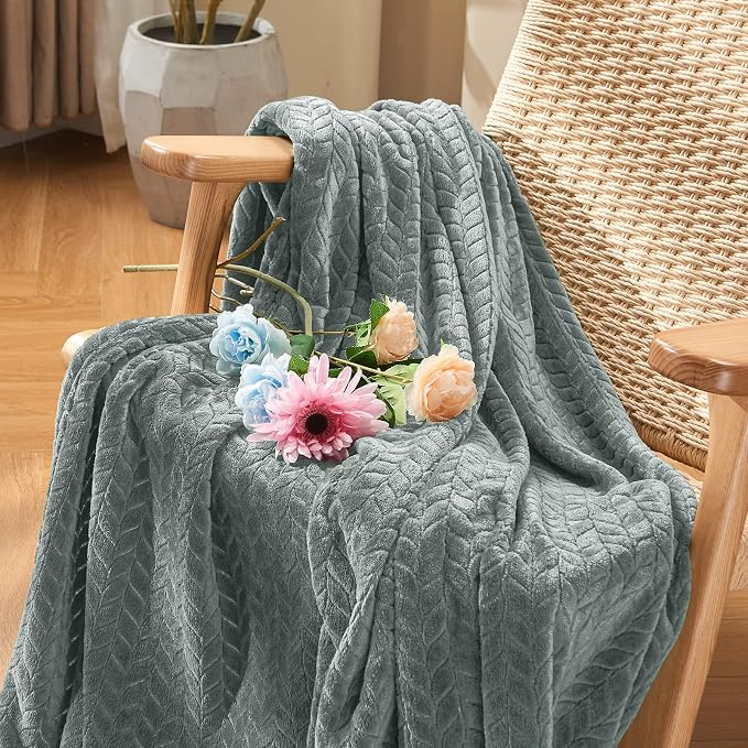 inhand Grey Fleece Twin Blanket, Super Soft Flannel Cozy Blankets - Image 2