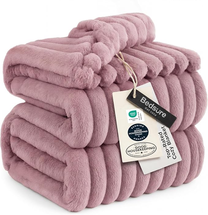 Bedsure GentleSoft Pink Full Blanket by BEDSURE