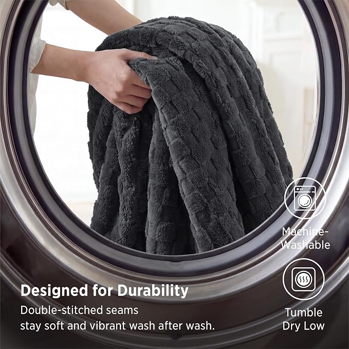Bedsure GentleSoft Full Size Blankets - Image 6