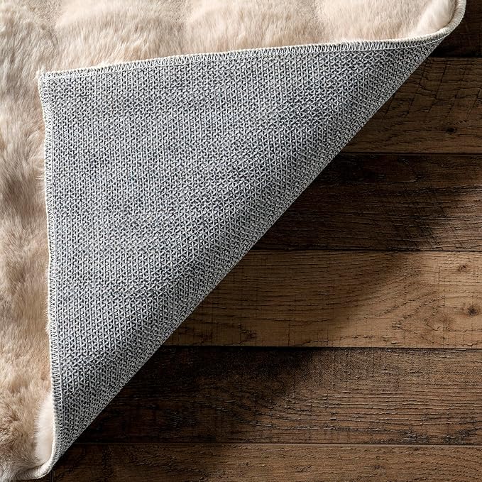 nuLOOM Jeni Solid Faux Rabbit Machine Washable Area Rug, Round 5, Beige